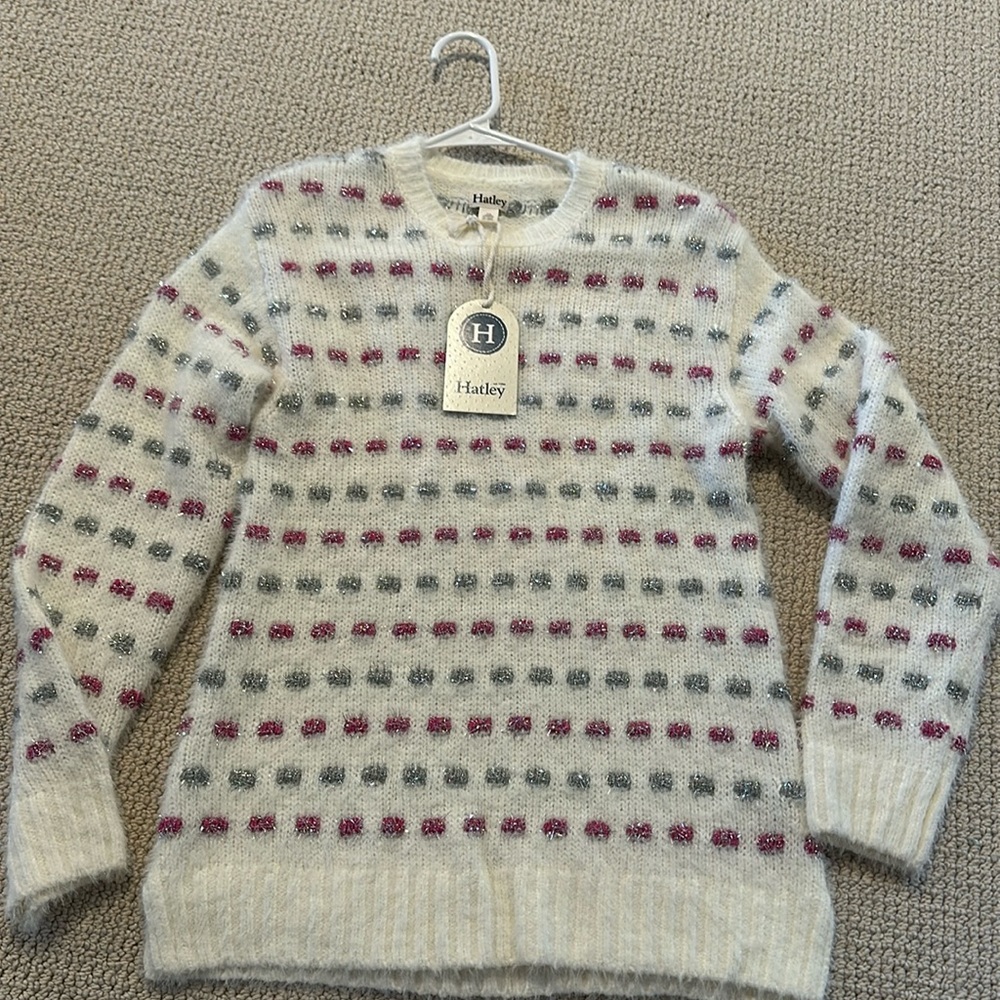 Long oversized shiny sweater hatley size 10